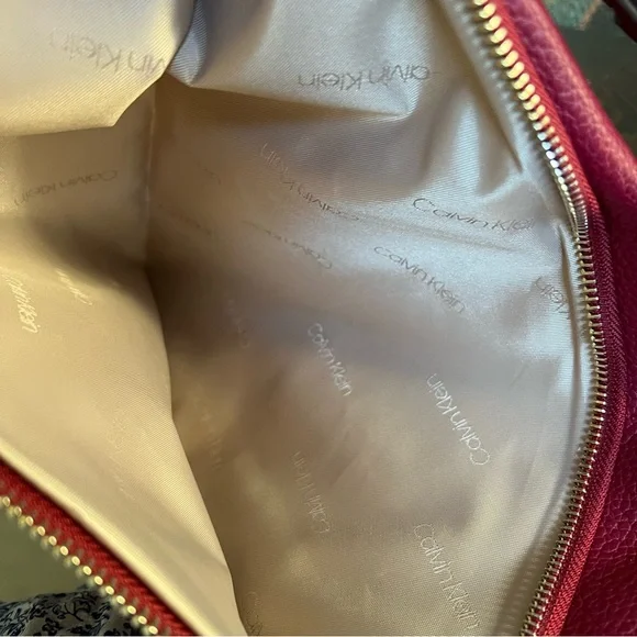 NWOT! Calvin Klein Geo Rocky Road Vegan Leather Hobo Bag In Merlot - Picture 14 of 17